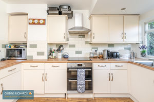 5. Kitchen- click for photo gallery